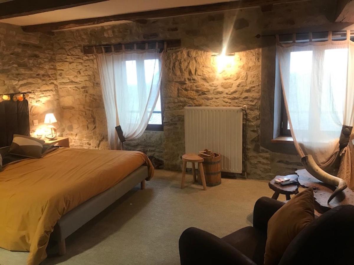 Du Hotel Mandailles (Aveyron)