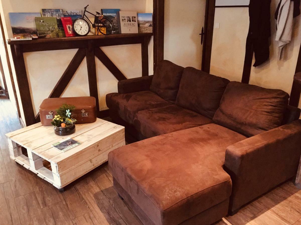 Du Hotel Mandailles (Aveyron)